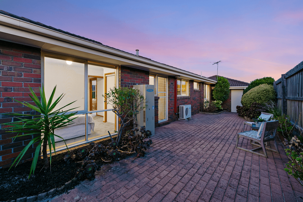 2/260-262 Warrigal Road, Cheltenham, VIC 3192