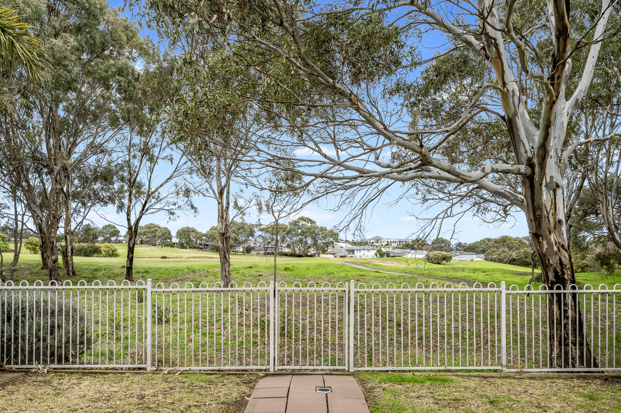 108 Coromandel Drive, MCCRACKEN, SA 5211