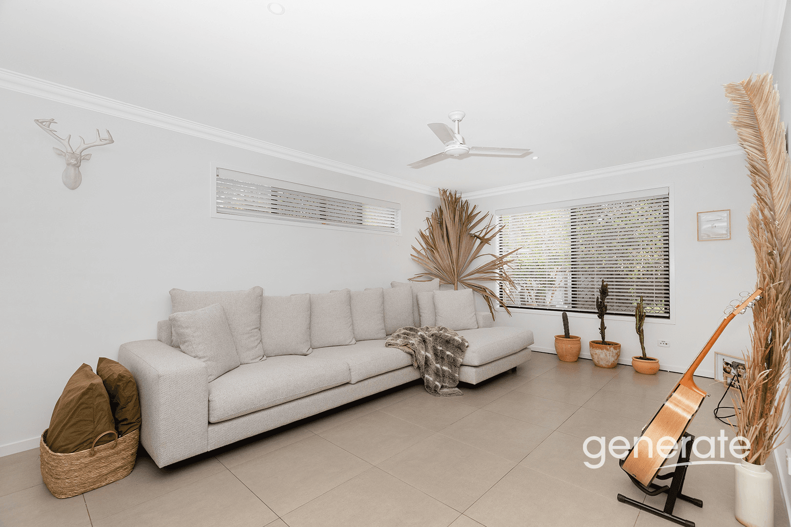 15 Junee Street, Redland Bay, QLD 4165