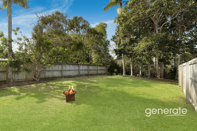 15 Junee Street, Redland Bay, QLD 4165