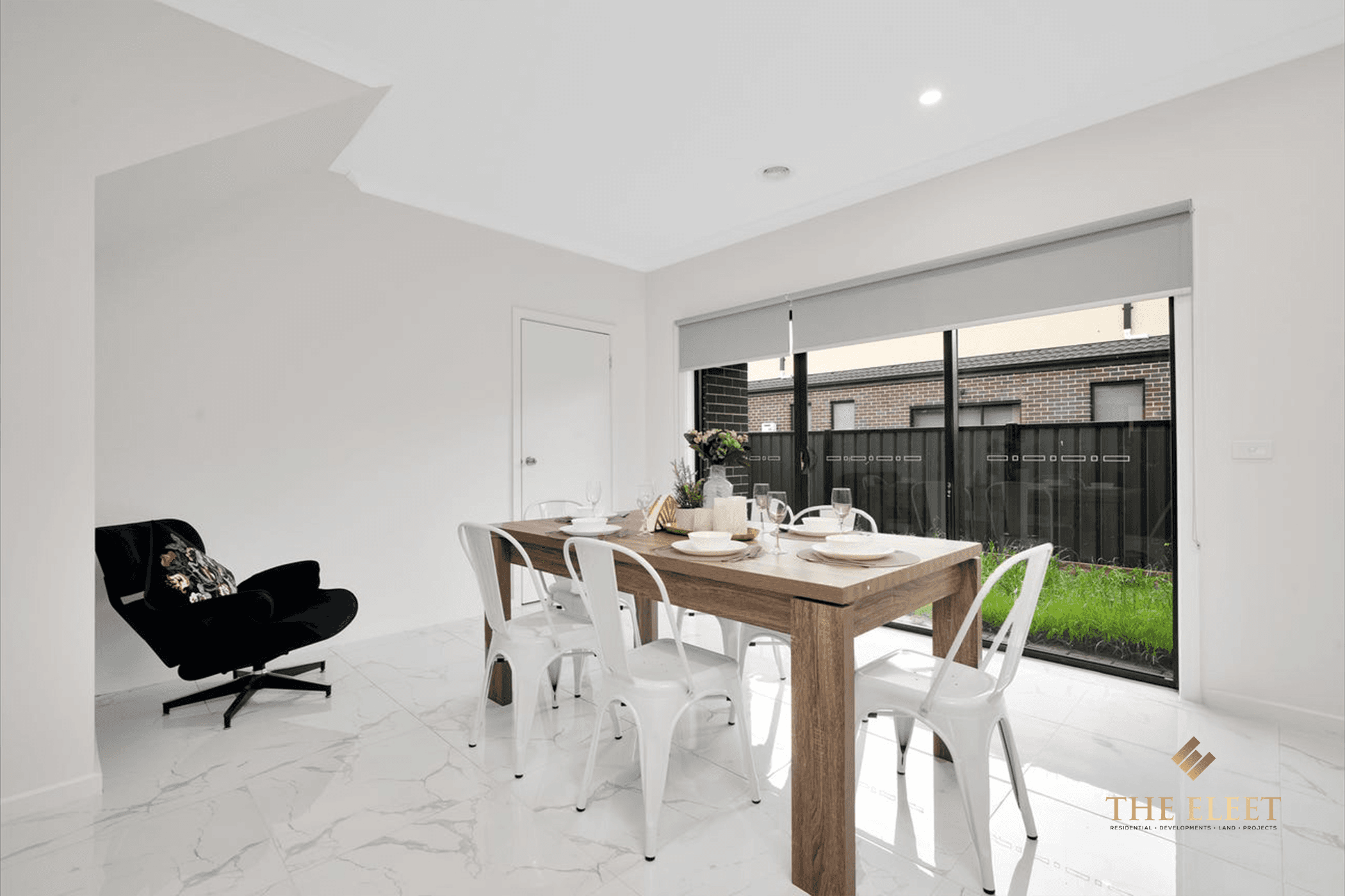 2/102 WOOTTEN ROAD, TARNEIT, VIC 3029