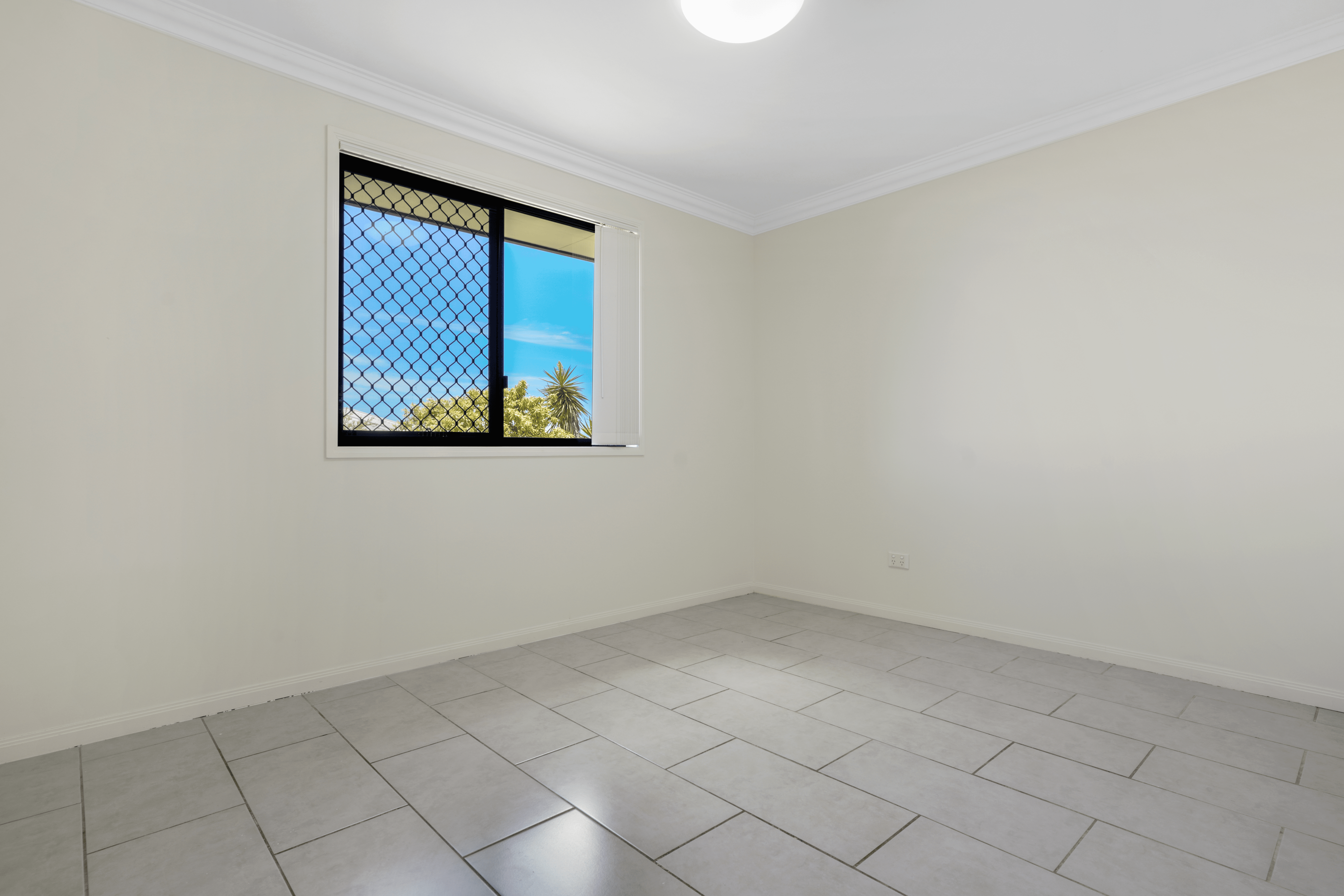 19 Bottlebrush Drive, KIRKWOOD, QLD 4680