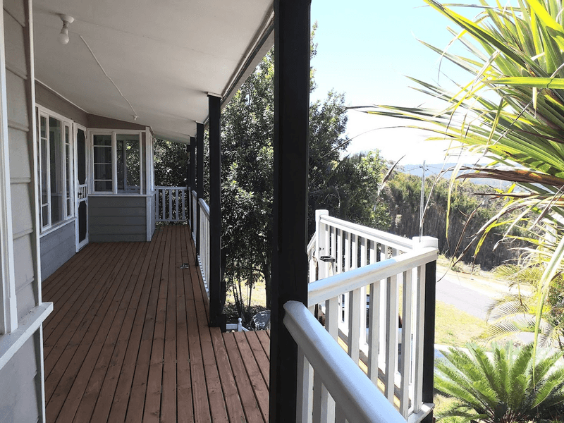 13 Naples Drive, RUSSELL ISLAND, QLD 4184