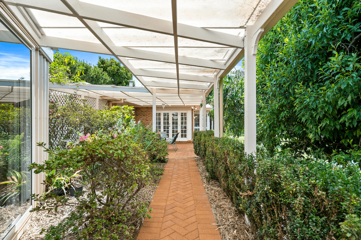 49 Bateke Road, TAMBORINE MOUNTAIN, QLD 4272