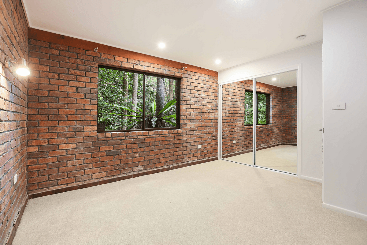 61 Knoll Road, Tamborine Mountain, QLD 4272