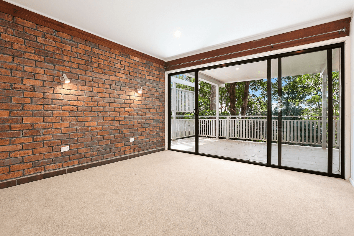 61 Knoll Road, Tamborine Mountain, QLD 4272