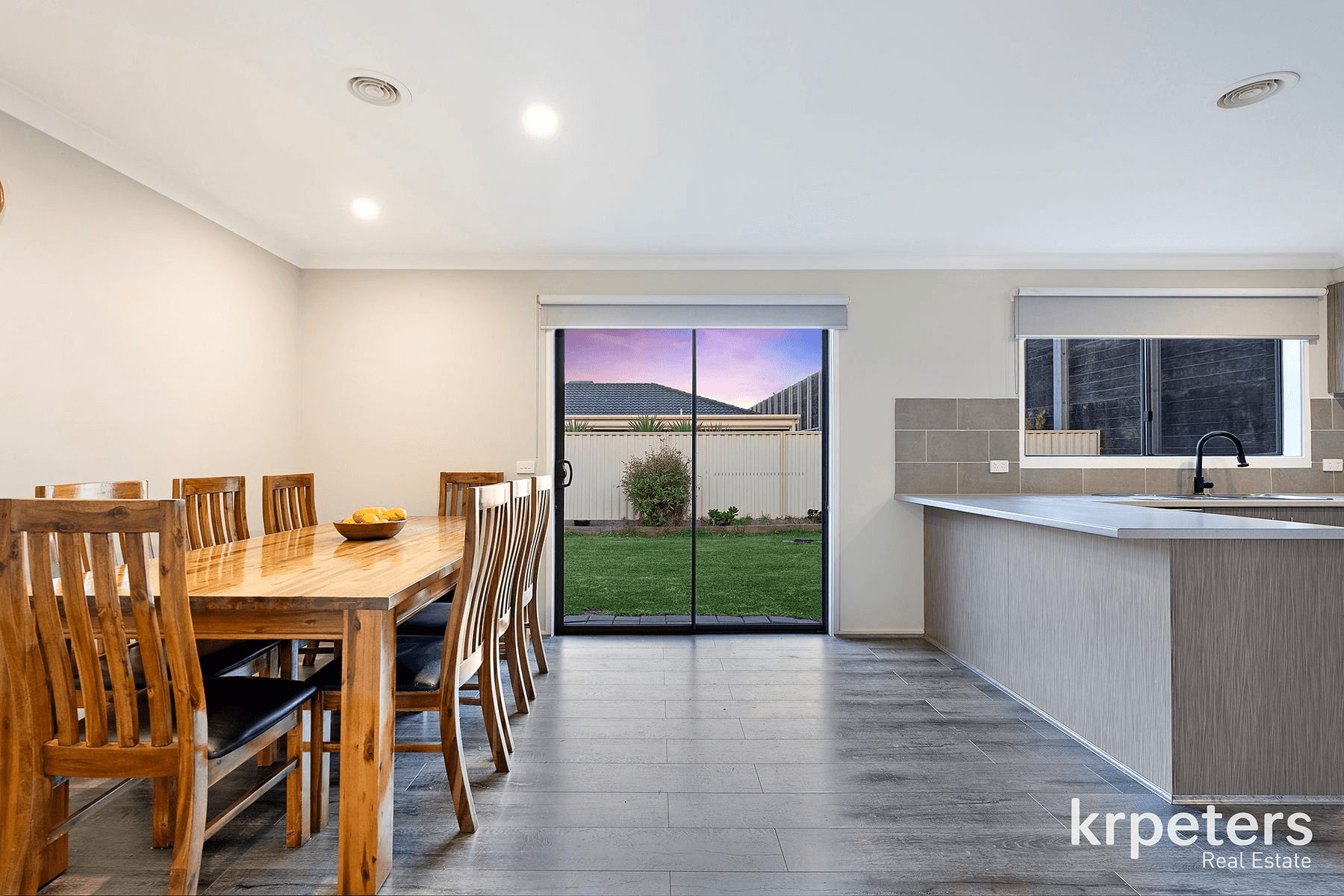 42 Blue Horizons Way, Pakenham, VIC 3810