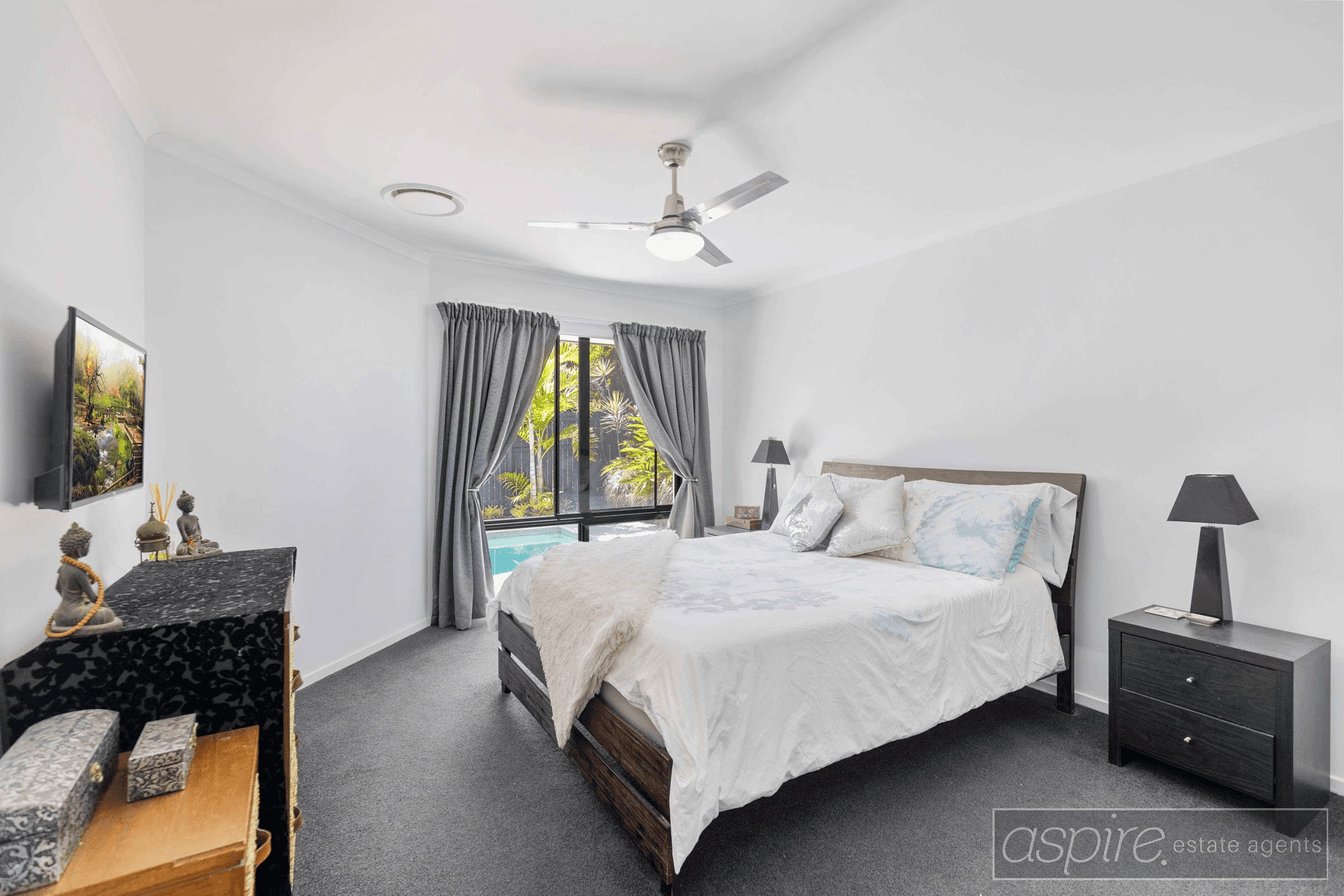 1 KIKUYU STREET, BLI BLI, QLD 4560