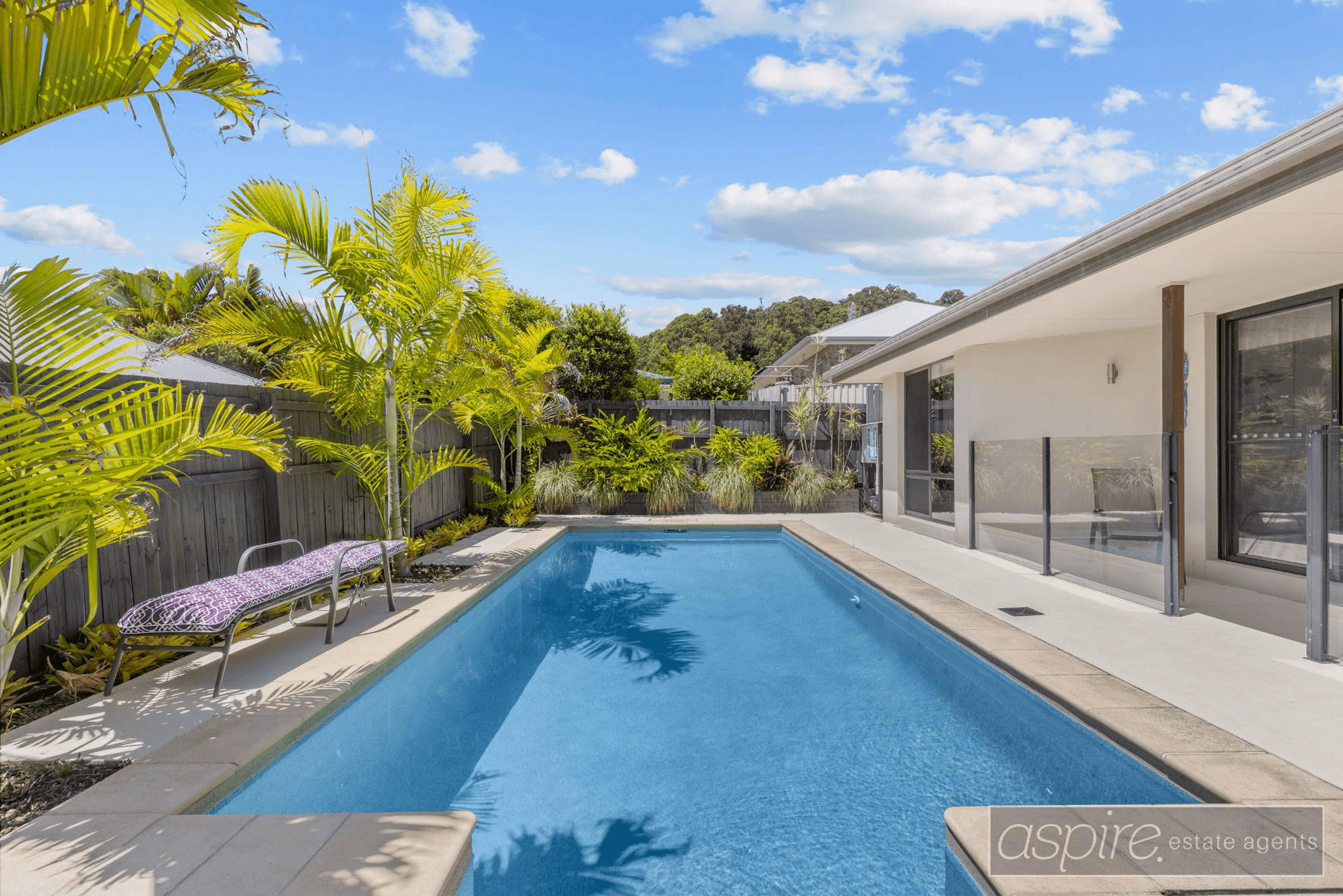 1 KIKUYU STREET, BLI BLI, QLD 4560