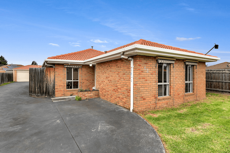 63 Gillingham Crescent, Craigieburn, VIC 3064