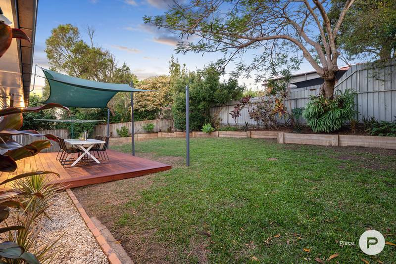 431 Nursery Road, Holland Park, QLD 4121