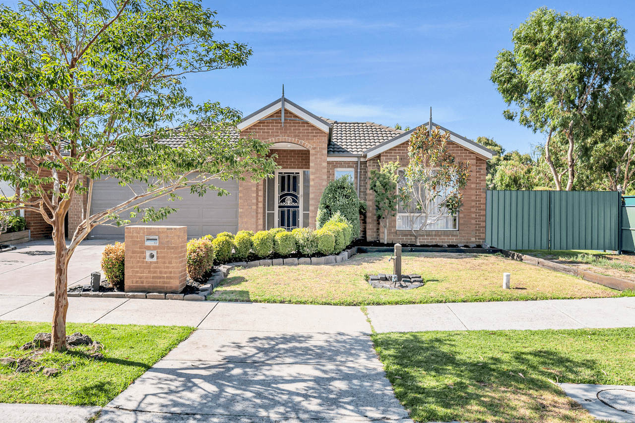 35 Chelsworth Loop, Craigieburn, VIC 3064