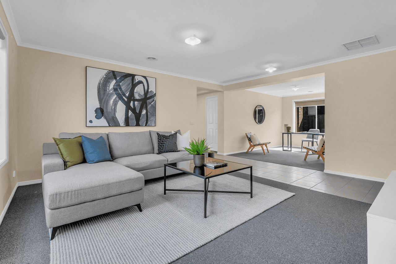 35 Chelsworth Loop, Craigieburn, VIC 3064