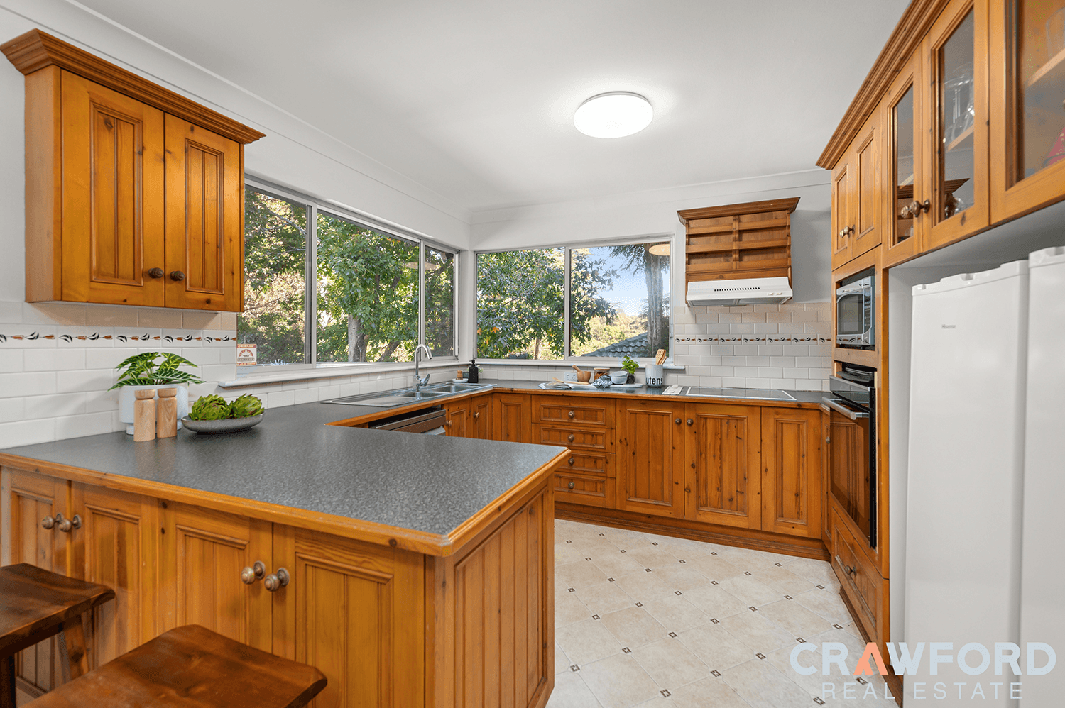 34 Coniston Close, Rankin Park, NSW 2287