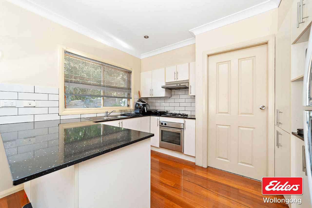 51b Gibsons Road, FIGTREE, NSW 2525