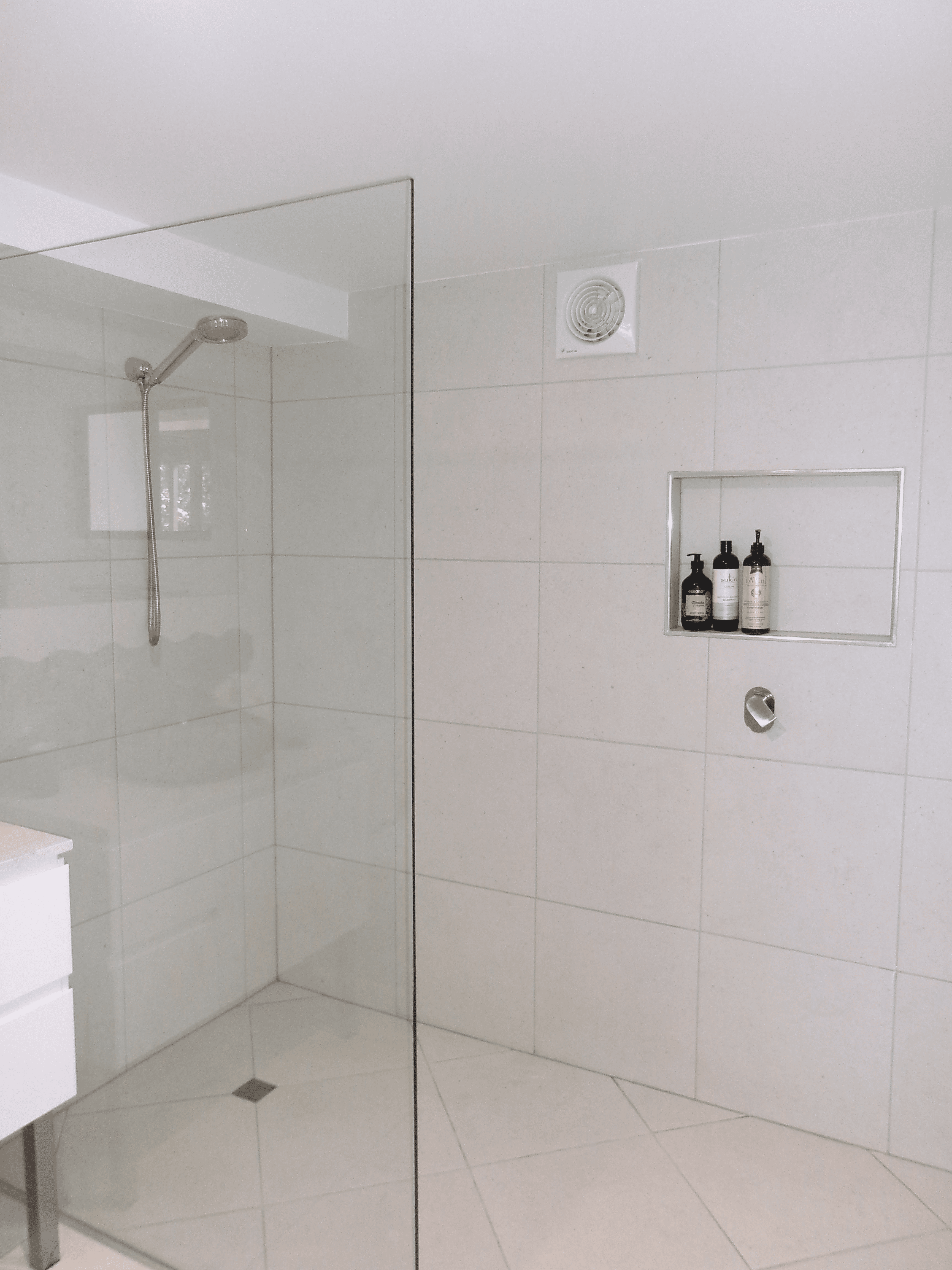 9 KIAH COURT, COORAN, QLD 4569