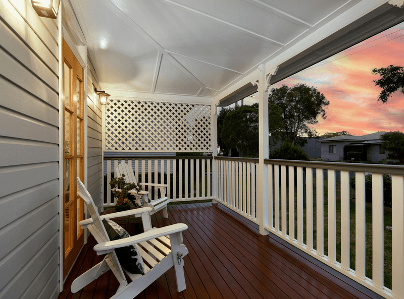 28 Hillview Avenue, Newtown, QLD 4350