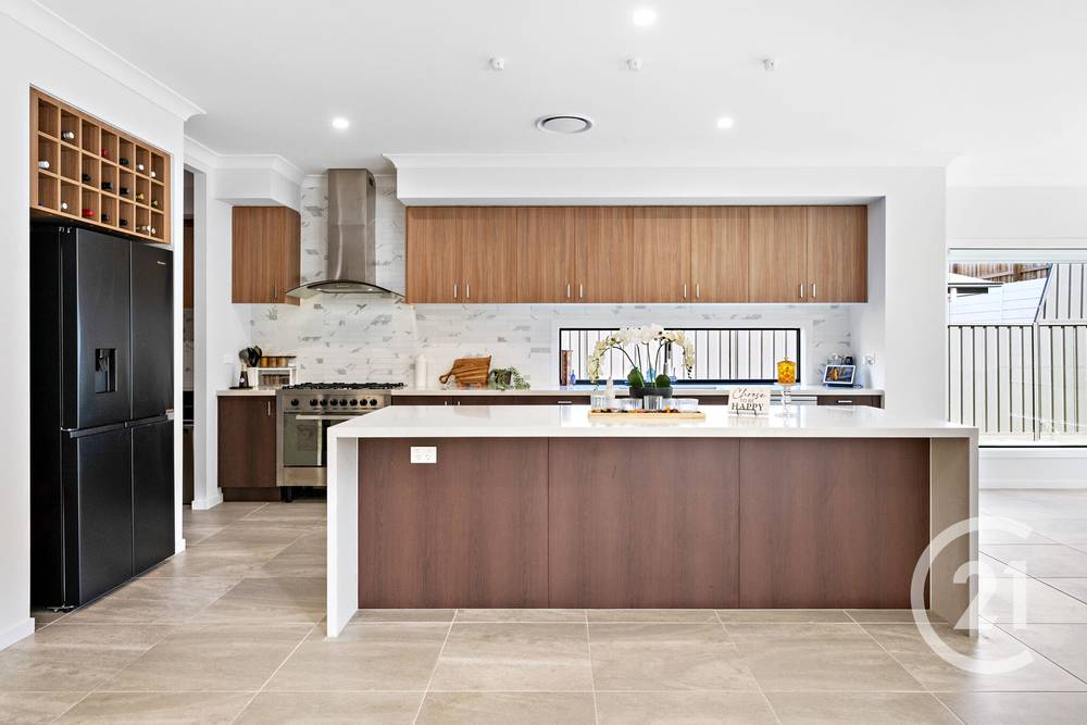 5 Superb Drive, Narangba, QLD 4504