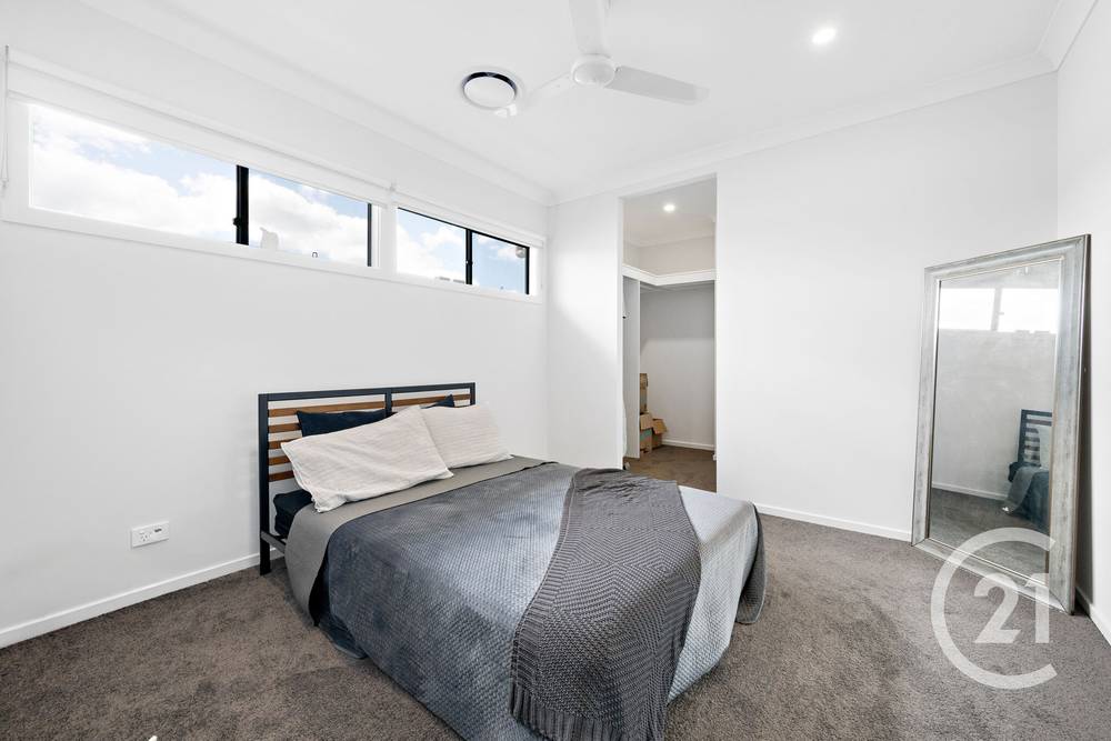 5 Superb Drive, Narangba, QLD 4504