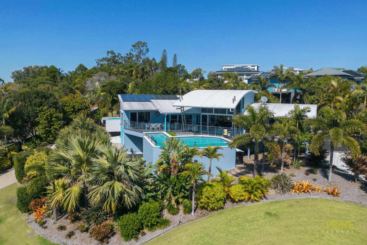 38-42 Hennessy Drive, Dundowran Beach, QLD 4655