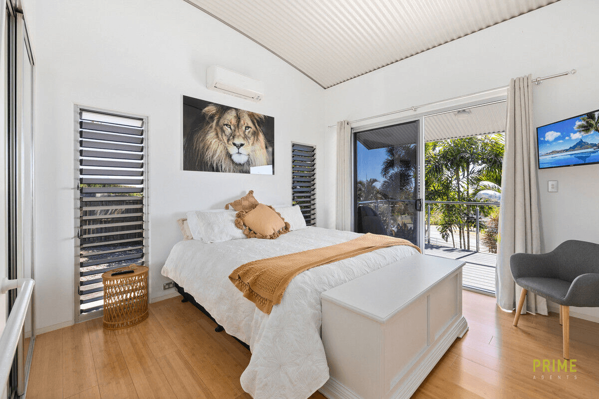 38-42 Hennessy Drive, Dundowran Beach, QLD 4655