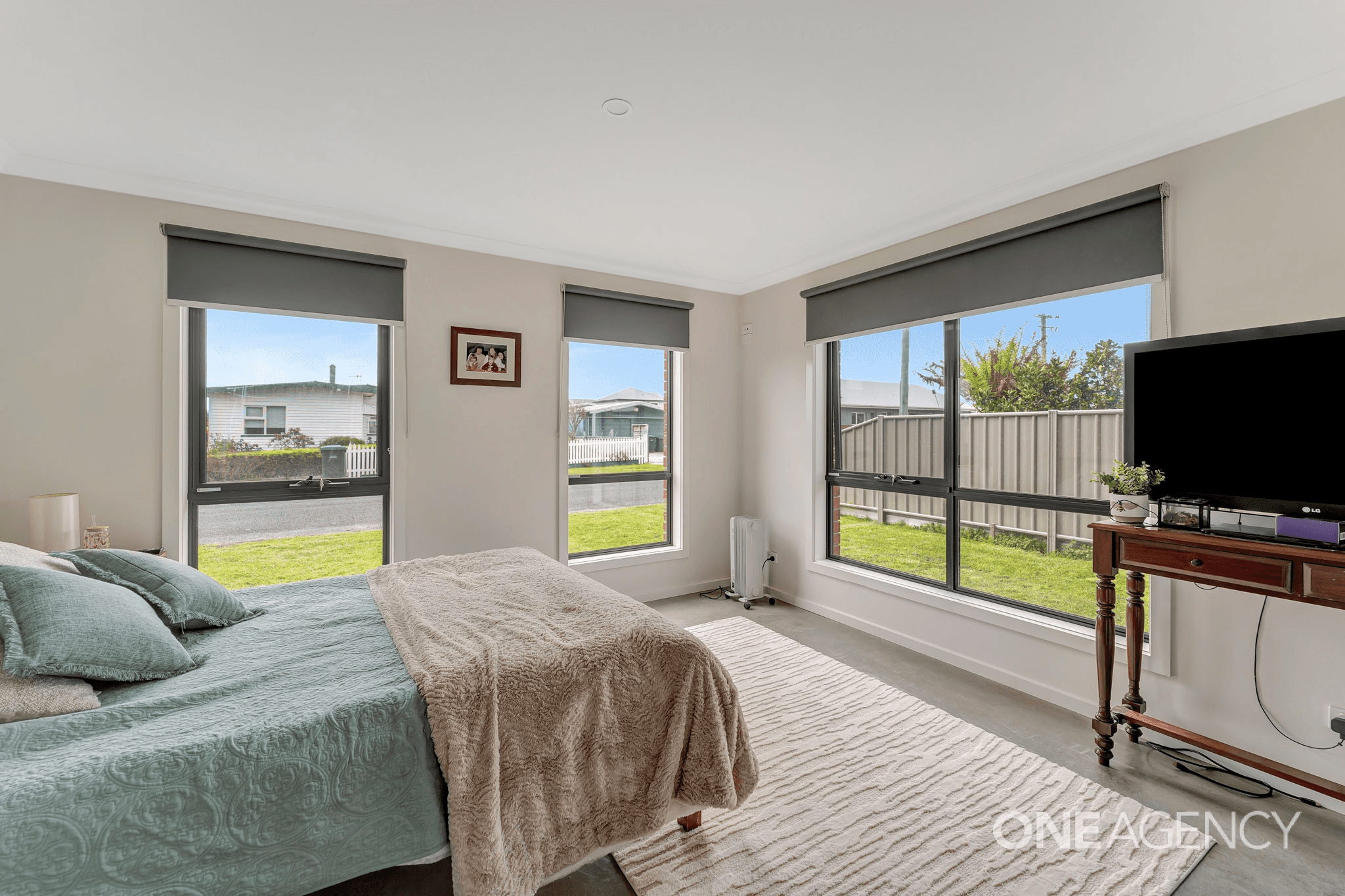 2 Bells Parade, Somerset, TAS 7322