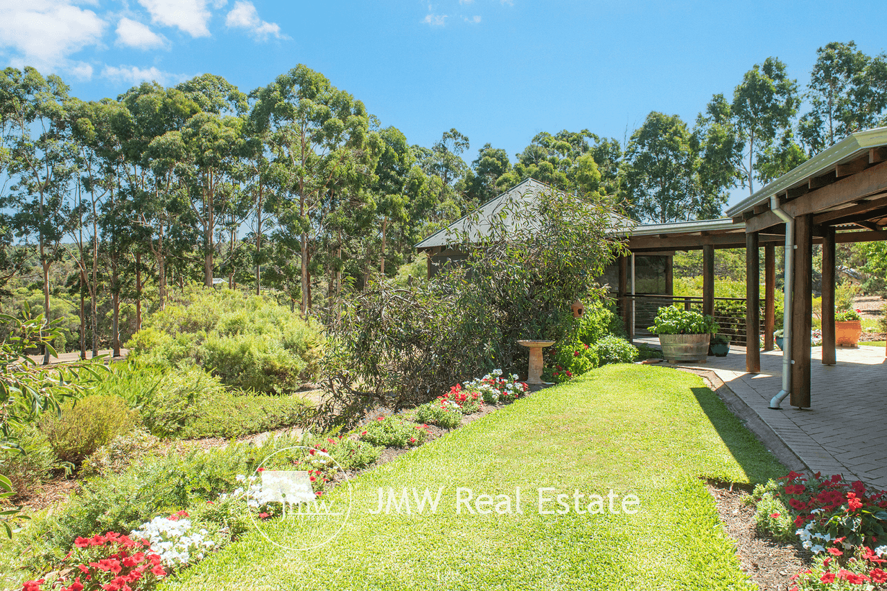 25 Sloan Drive, DUNSBOROUGH, WA 6281