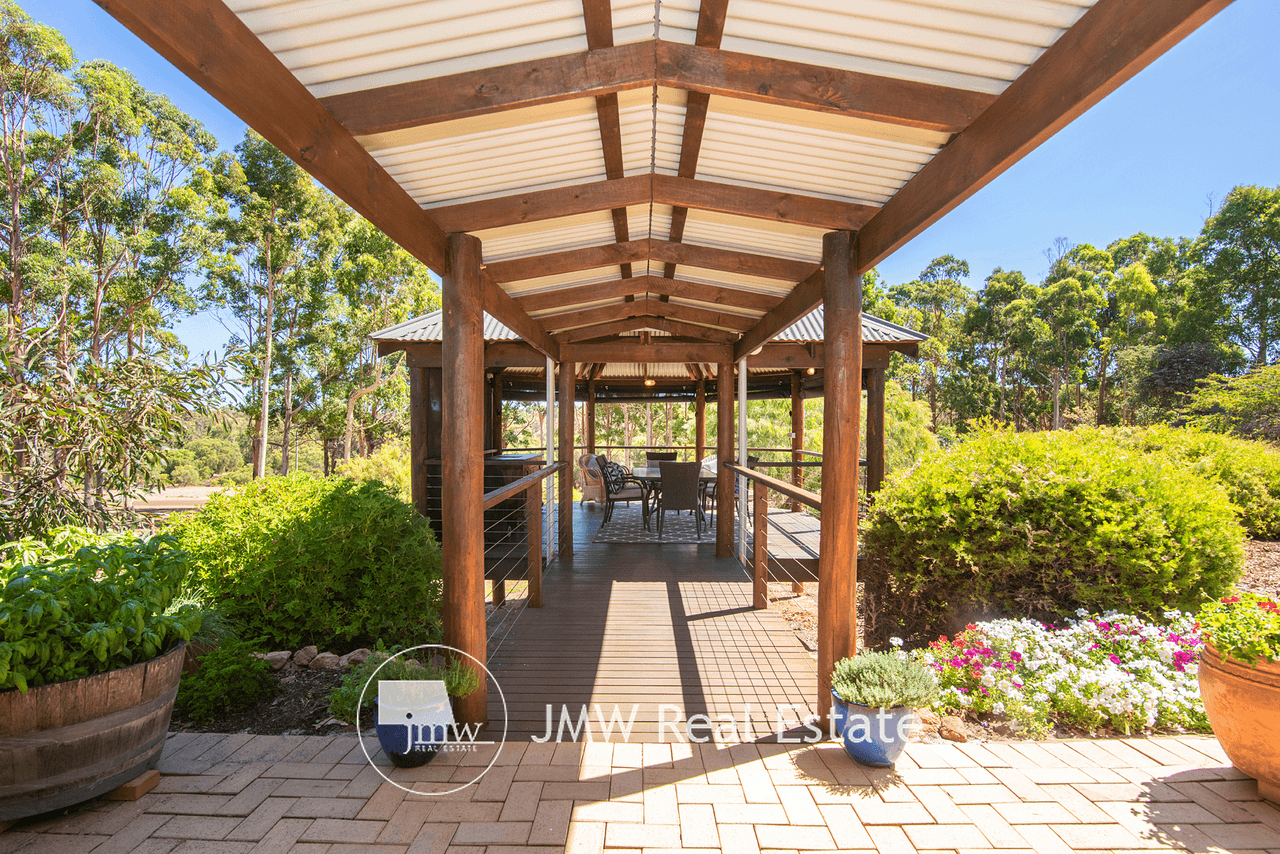 25 Sloan Drive, DUNSBOROUGH, WA 6281