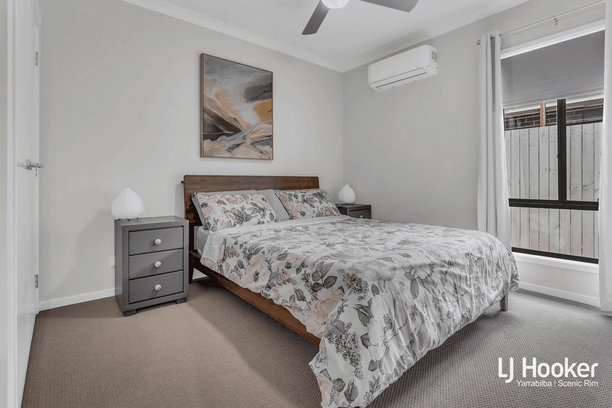 7 Hiddenvale Circuit, YARRABILBA, QLD 4207