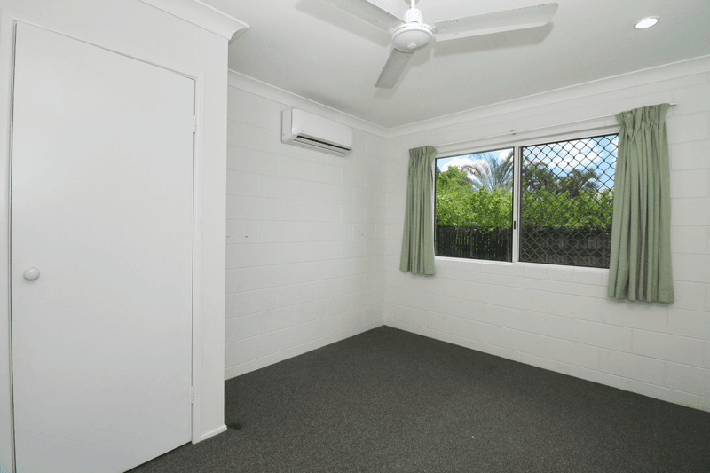 16 Thistle Court, RASMUSSEN, QLD 4815