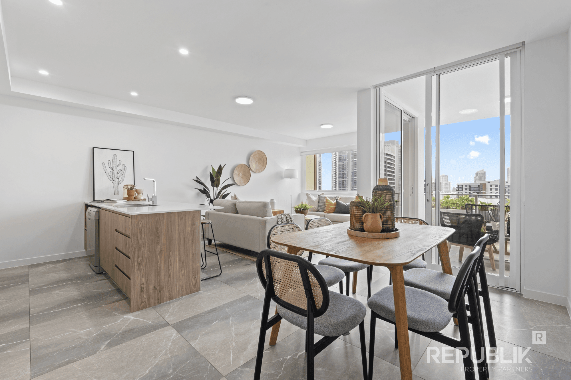 803/8 Meron Street, SOUTHPORT, QLD 4215