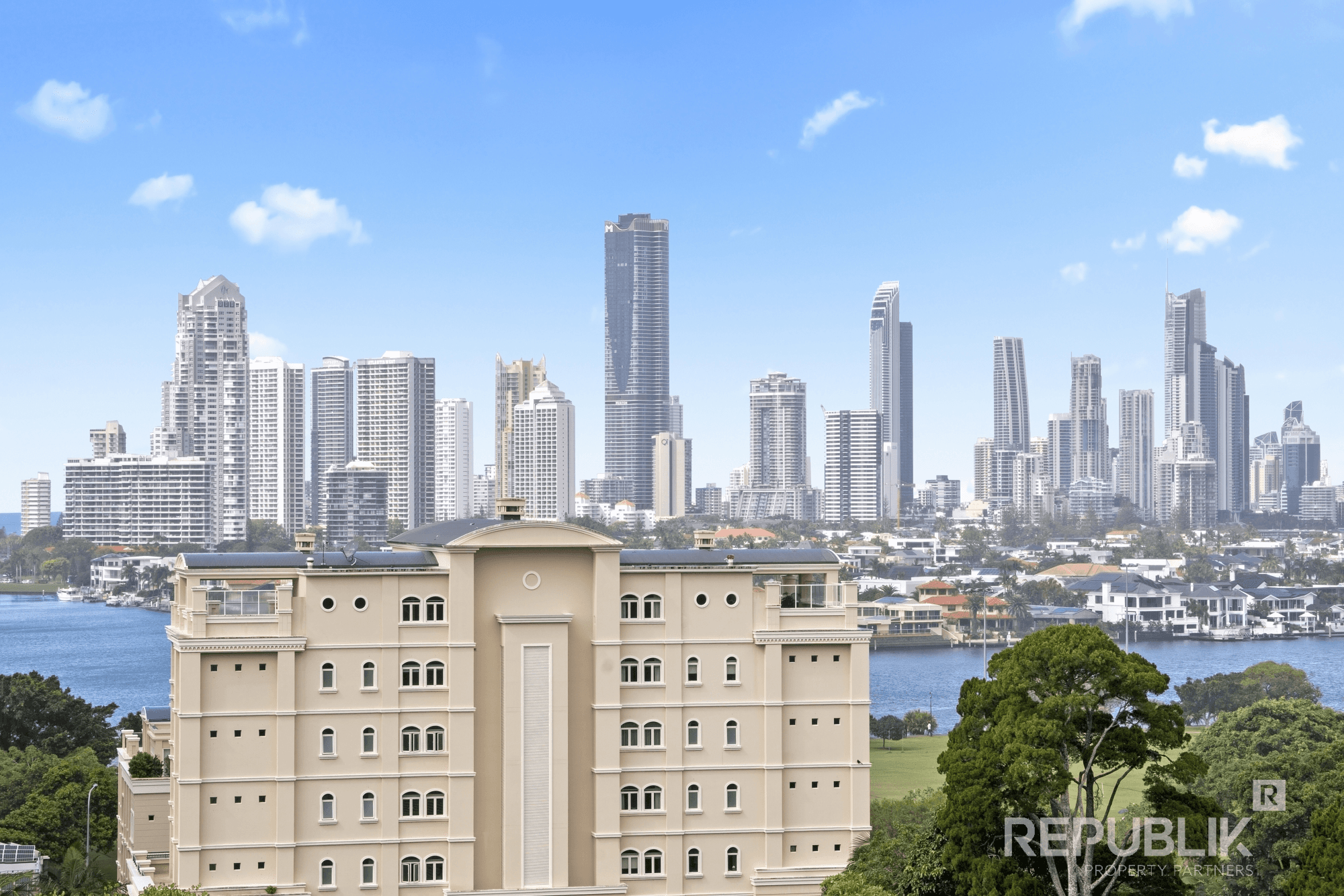 803/8 Meron Street, SOUTHPORT, QLD 4215