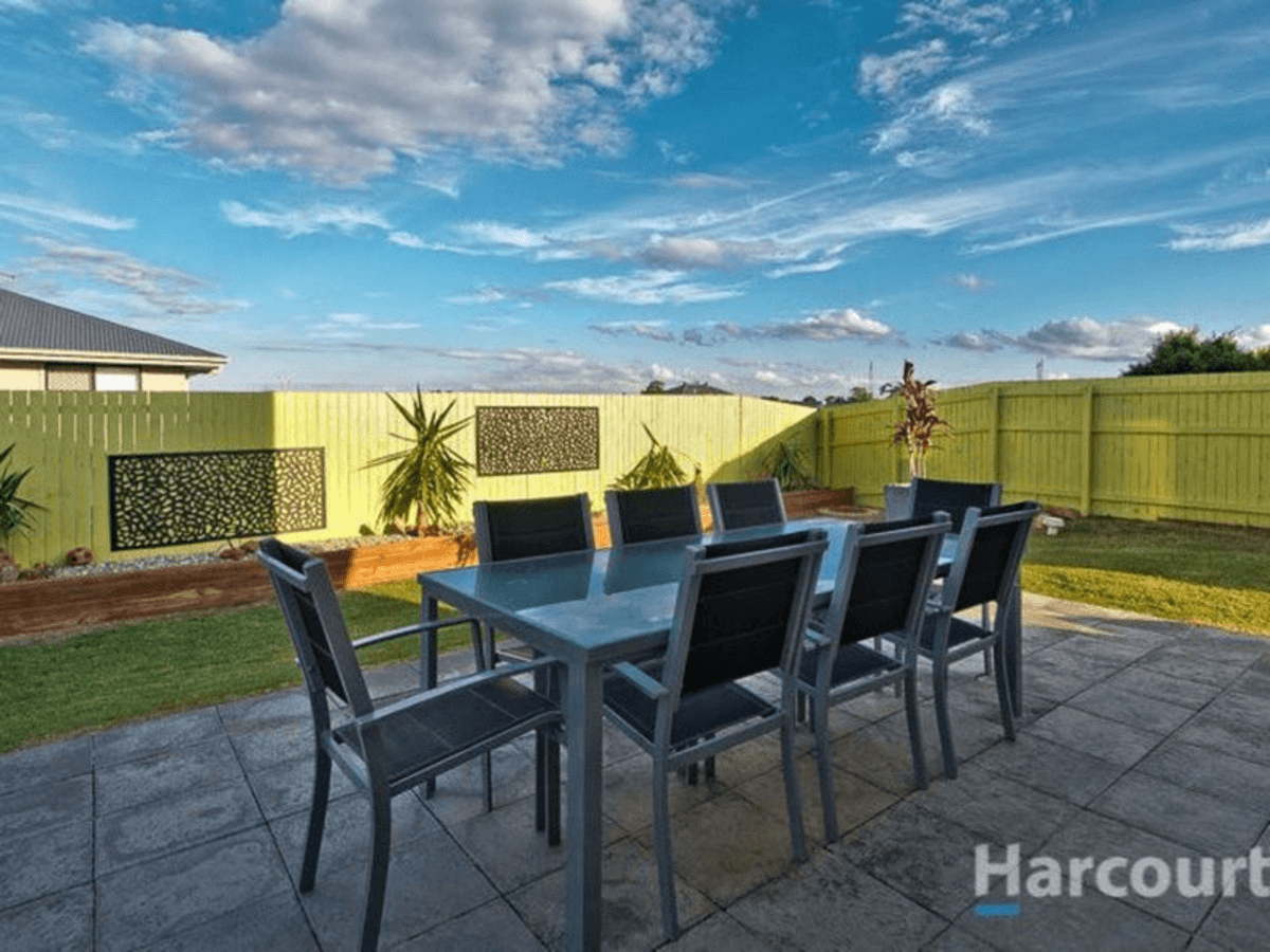 19 Brisbane Road, WARNER, QLD 4500