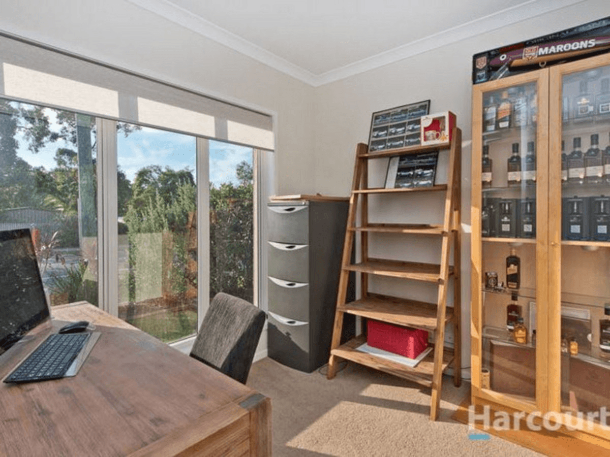 19 Brisbane Road, WARNER, QLD 4500