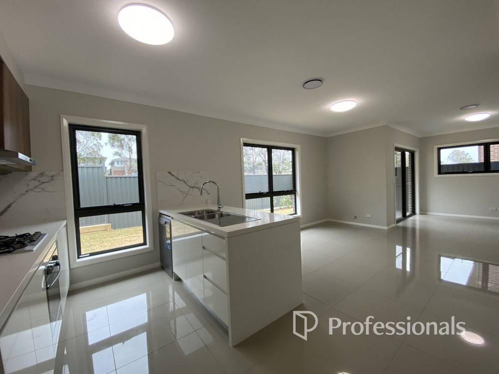 36 Vito Glade, Riverstone, NSW 2765