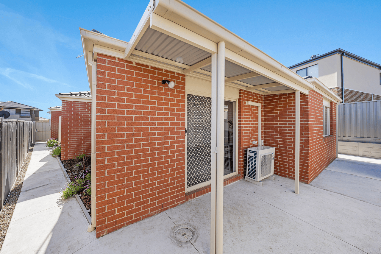 27 Tucker Boulevard, CARRUM DOWNS, VIC 3201