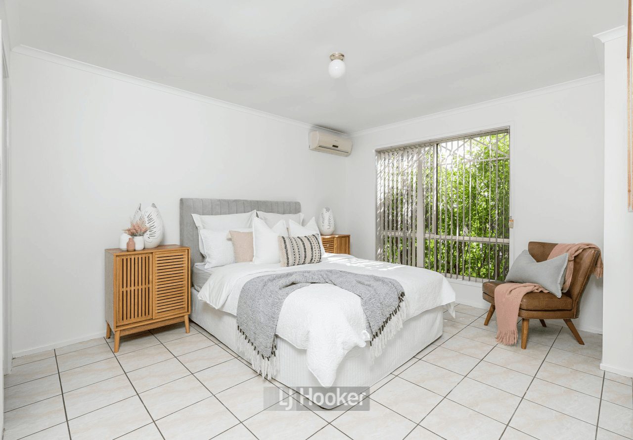 16 Wyalo Circuit, PARKINSON, QLD 4115