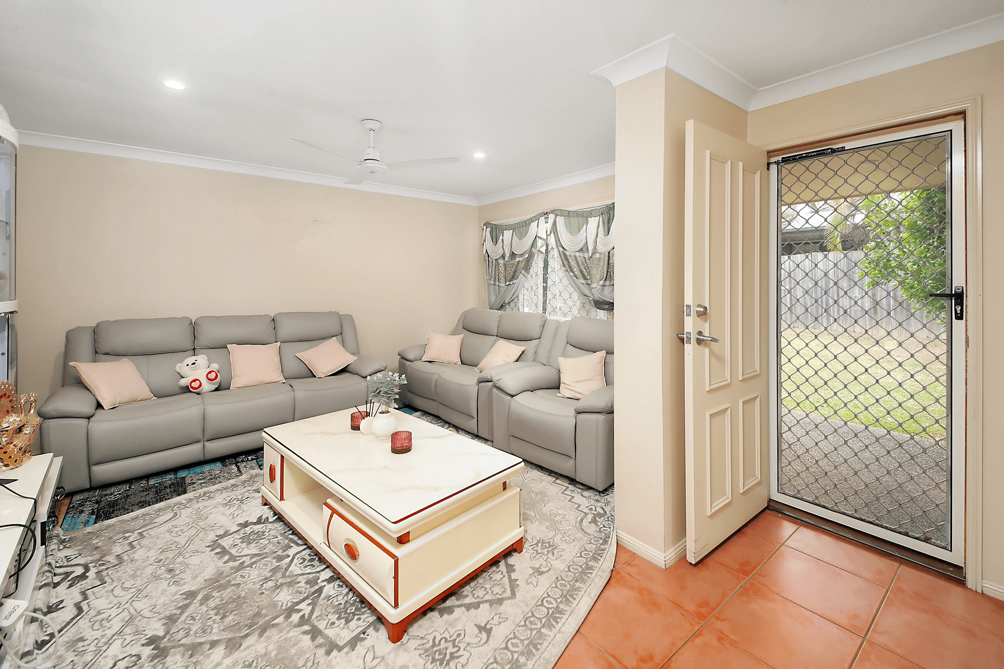 40 First Avenue, MARSDEN, QLD 4132