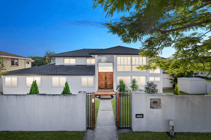 69 Scarborough Road, REDCLIFFE, QLD 4020