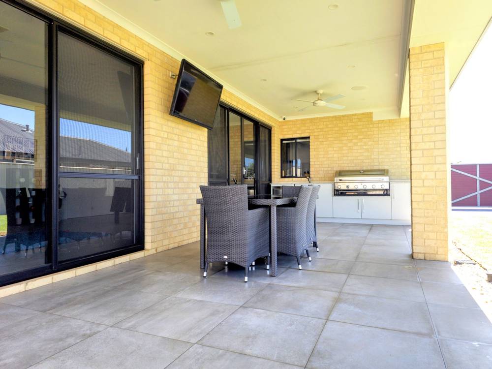 31 Jupiter Drive, Australind, WA 6233