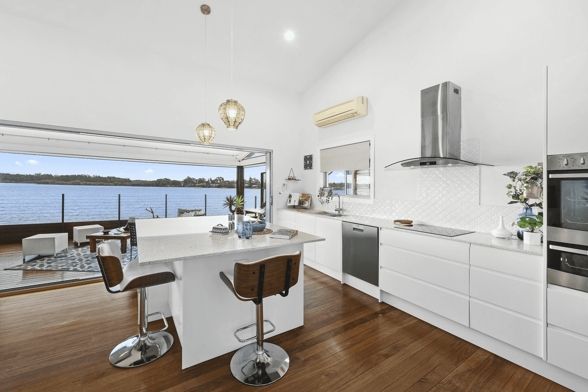 140 Settlement Point Road, Port Macquarie, NSW 2444