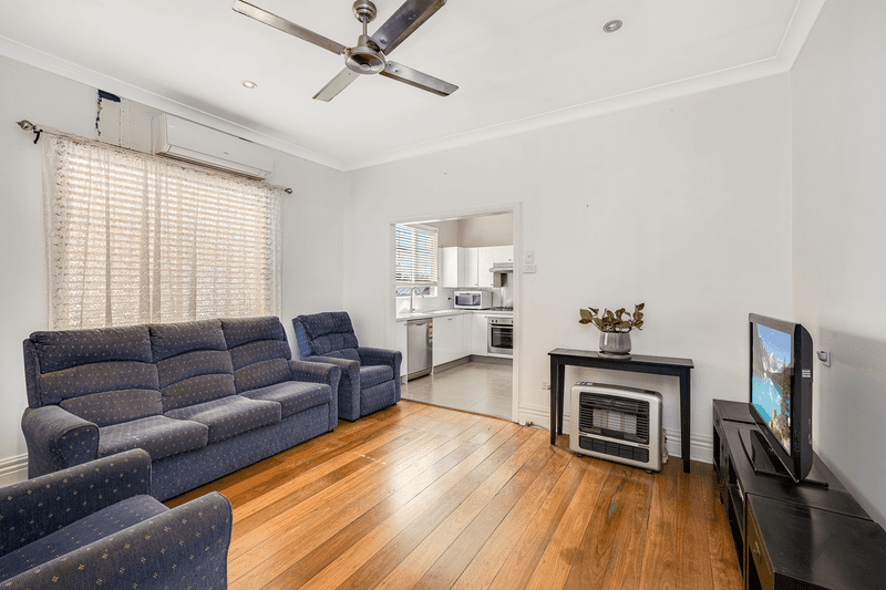 49 Brooks Street, TELARAH, NSW 2320