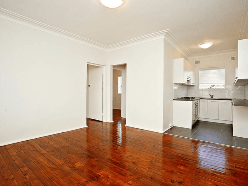 2/11 Derby Street, KOGARAH, NSW 2217