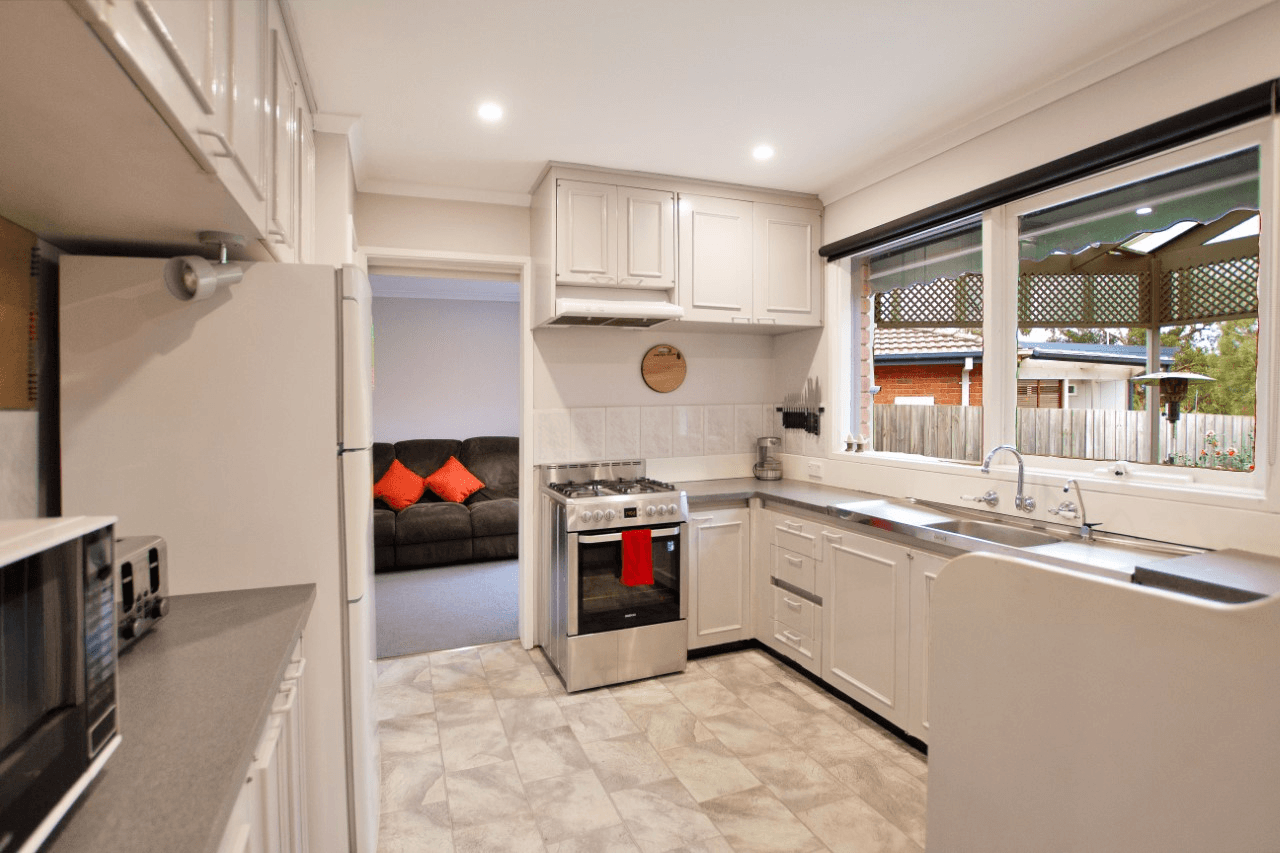 9 Chrystobel Court, COLDSTREAM, VIC 3770