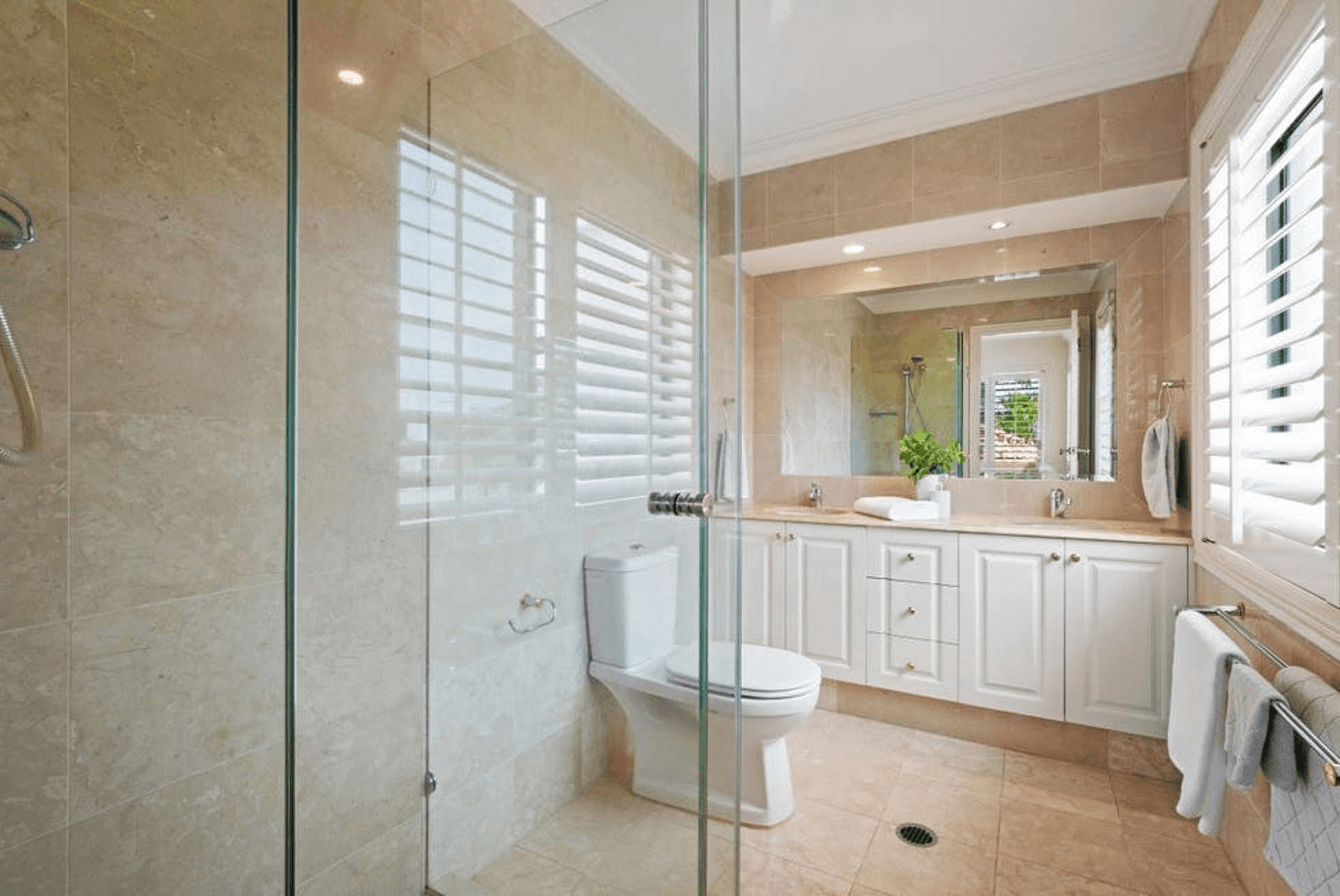 13 Seafarer Court, Paradise Waters, QLD 4217
