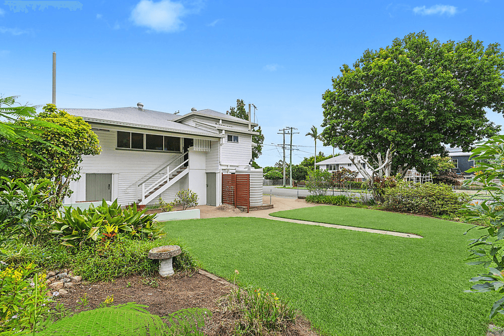 1 Wolsey Parade, Wynnum, QLD 4178