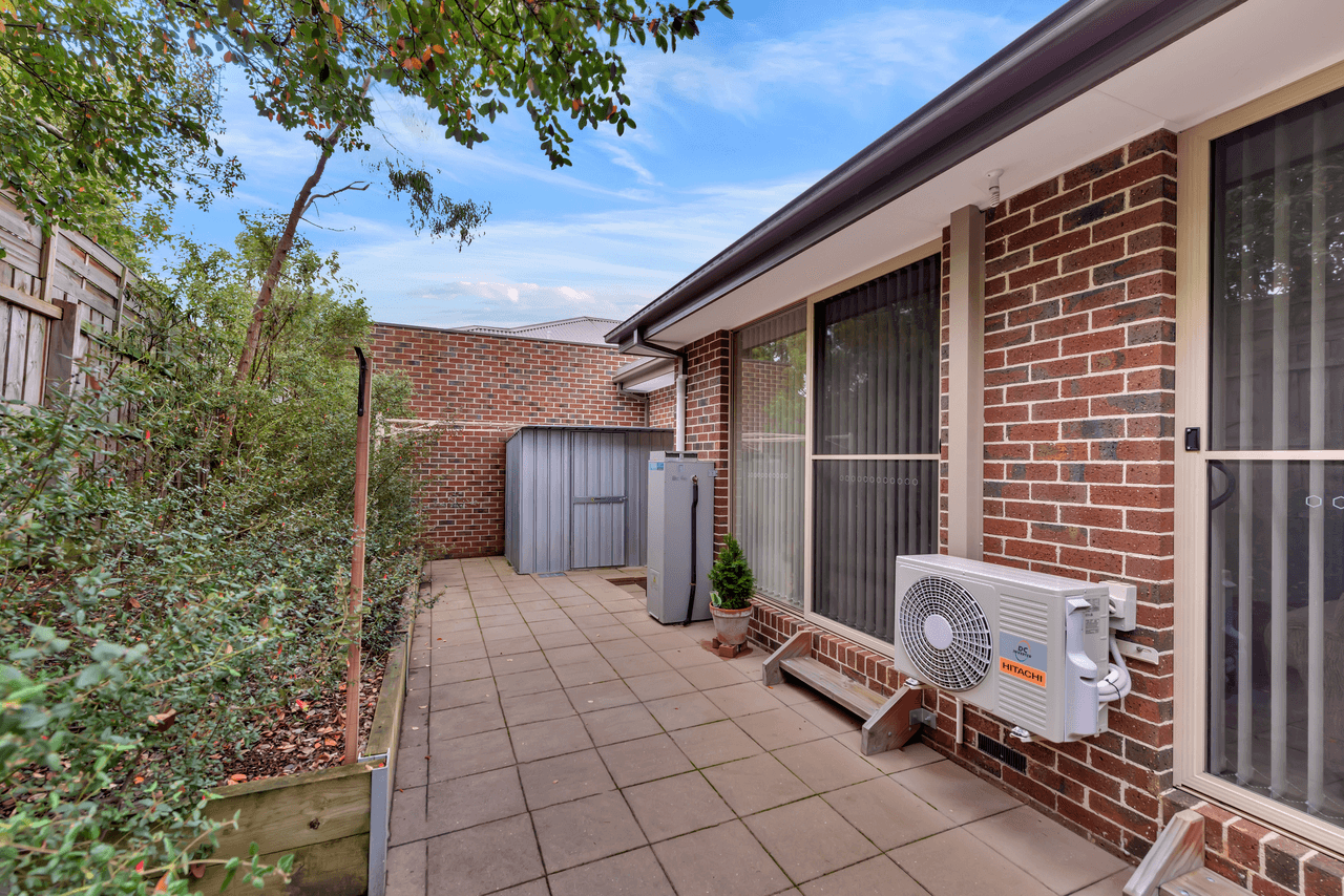 2/21 Grandview Grove, BAYSWATER, VIC 3153