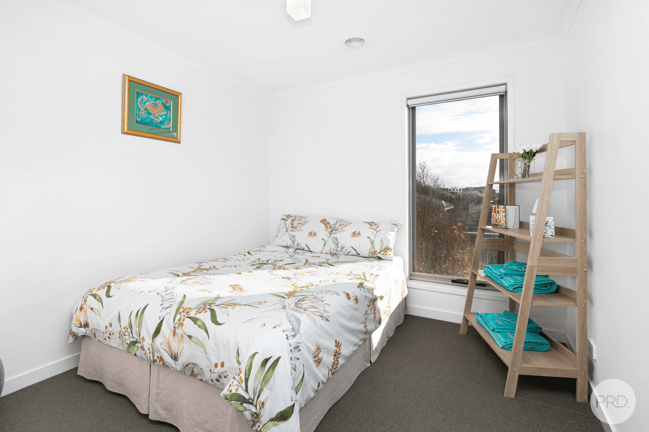 28 Amana Drive, ALFREDTON, VIC 3350