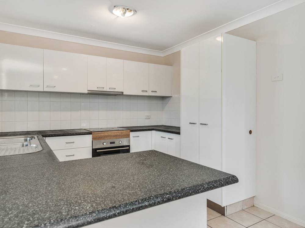 15 Davis Cup Court, OXENFORD, QLD 4210