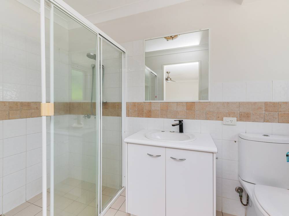 15 Davis Cup Court, OXENFORD, QLD 4210